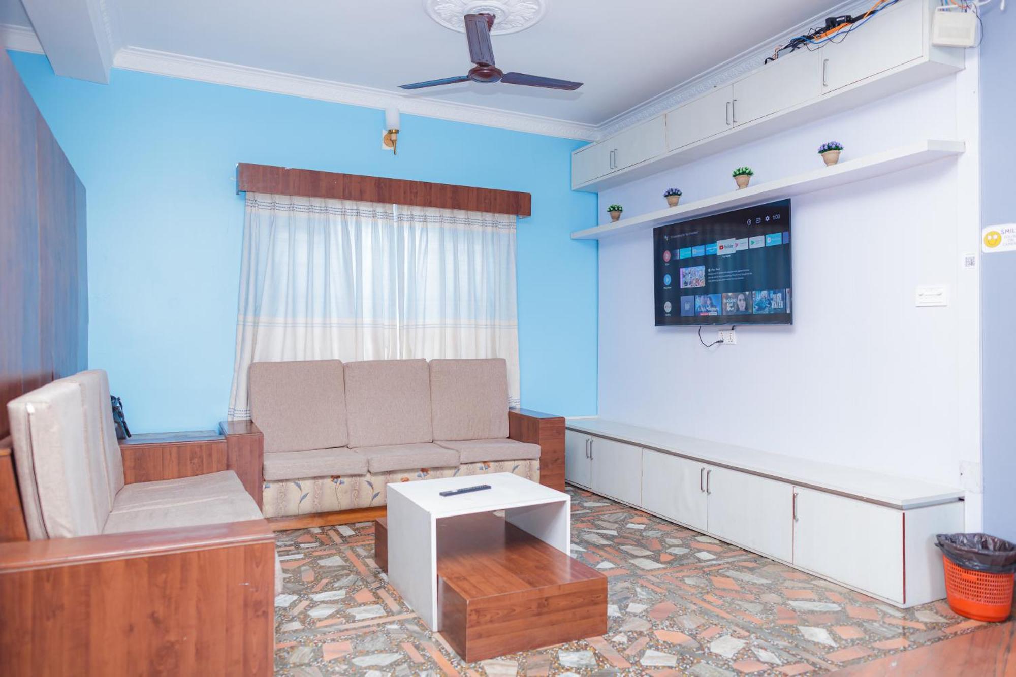 Hotel The Billabong Garden Pokhara Exterior foto