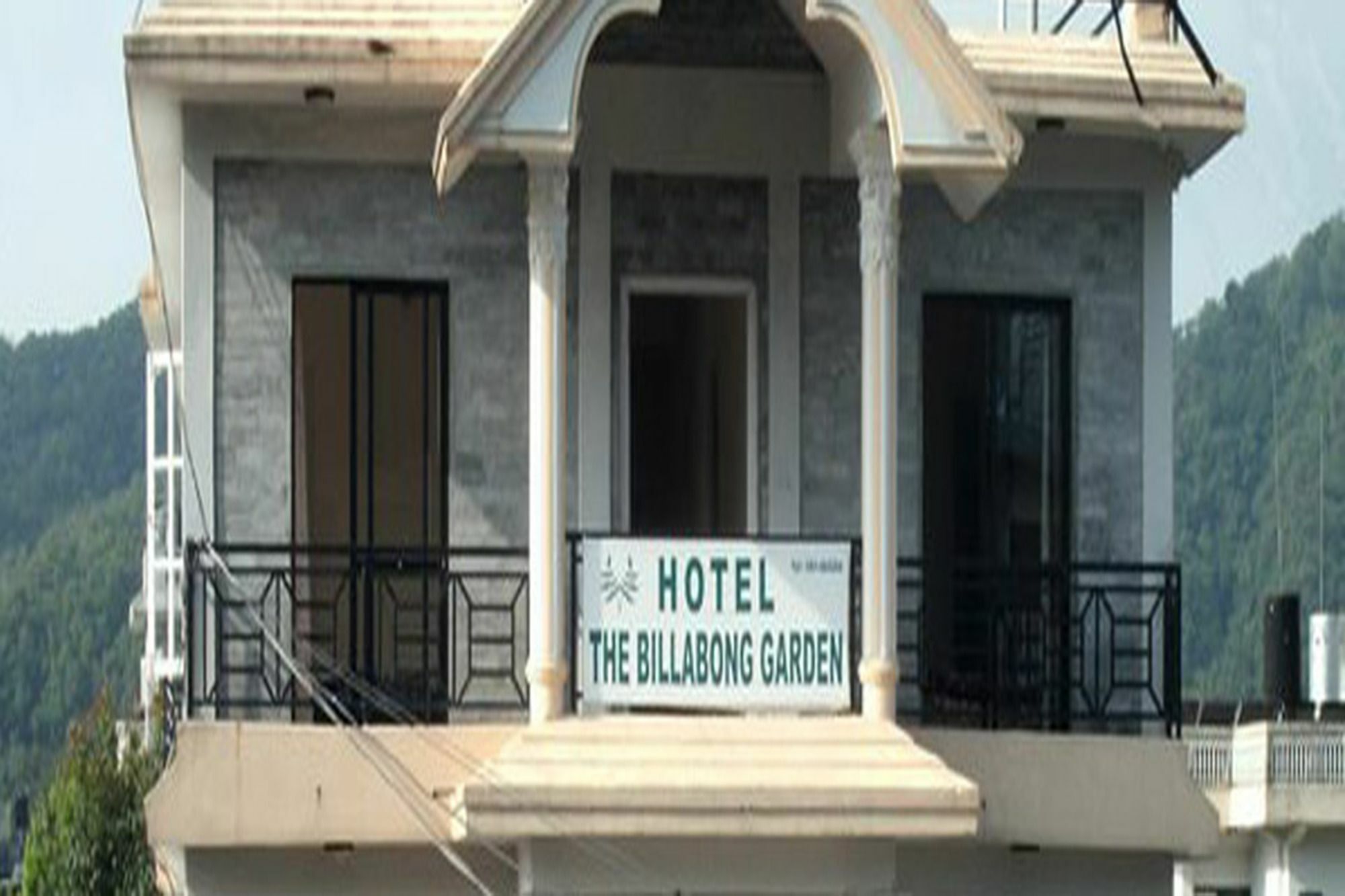 Hotel The Billabong Garden Pokhara Exterior foto